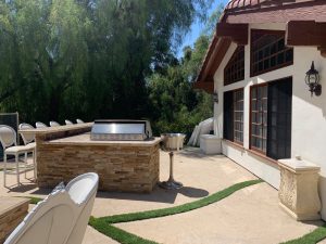 Screen Doors and Window Screens in Thousand Oaks